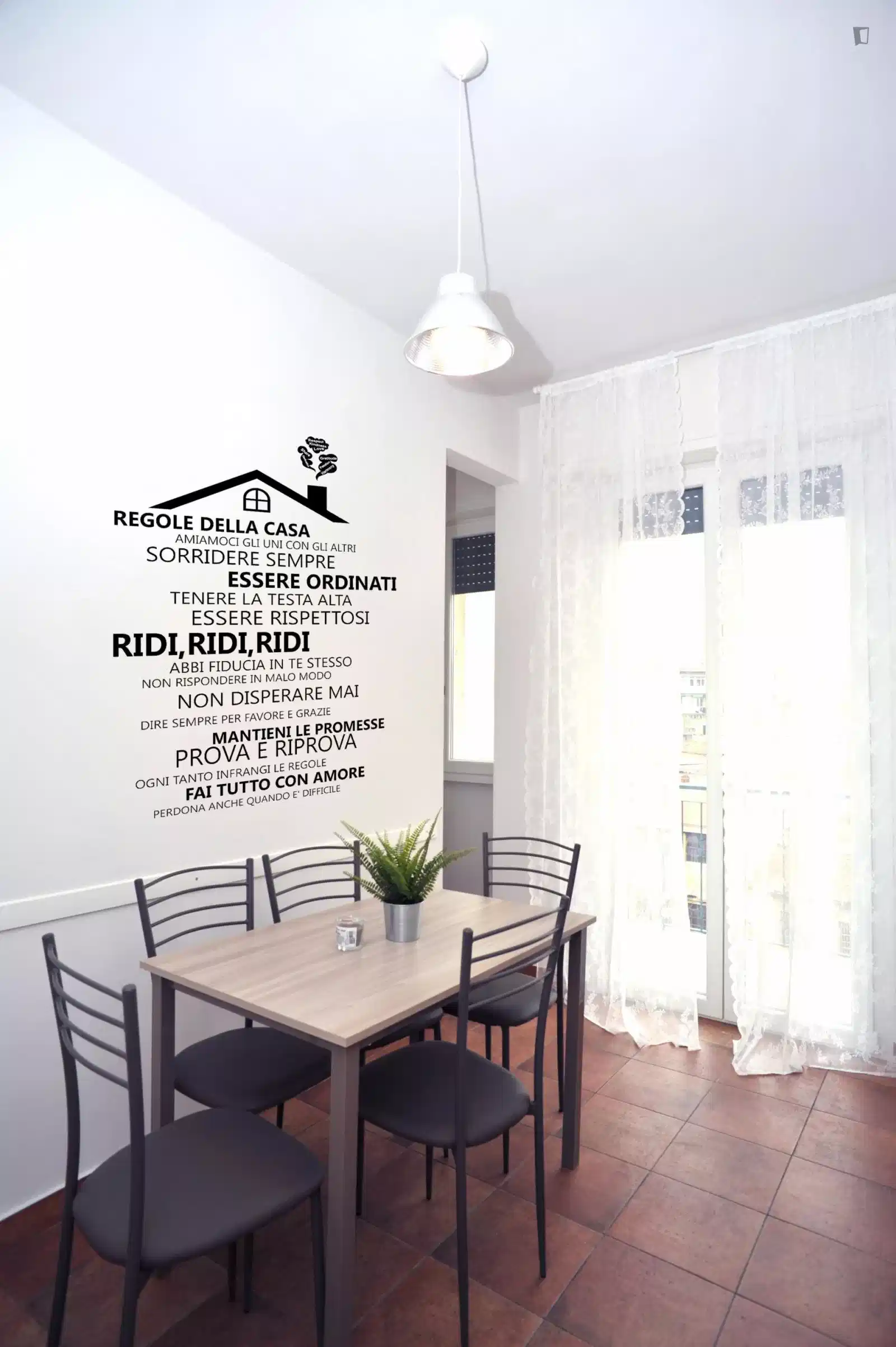 UNP 50136, Florence - Florence, Italy - Amenities