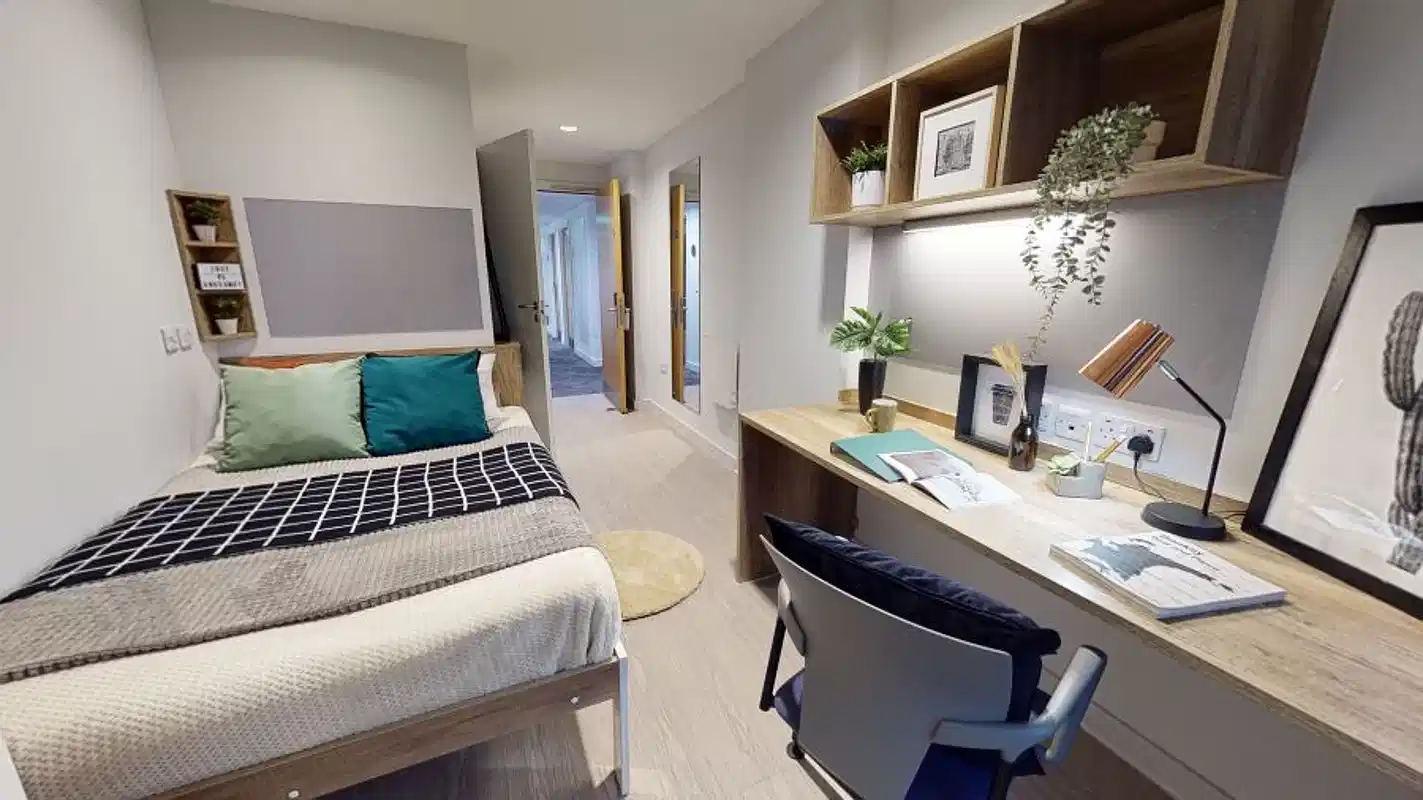 Copper En Suite Plus
