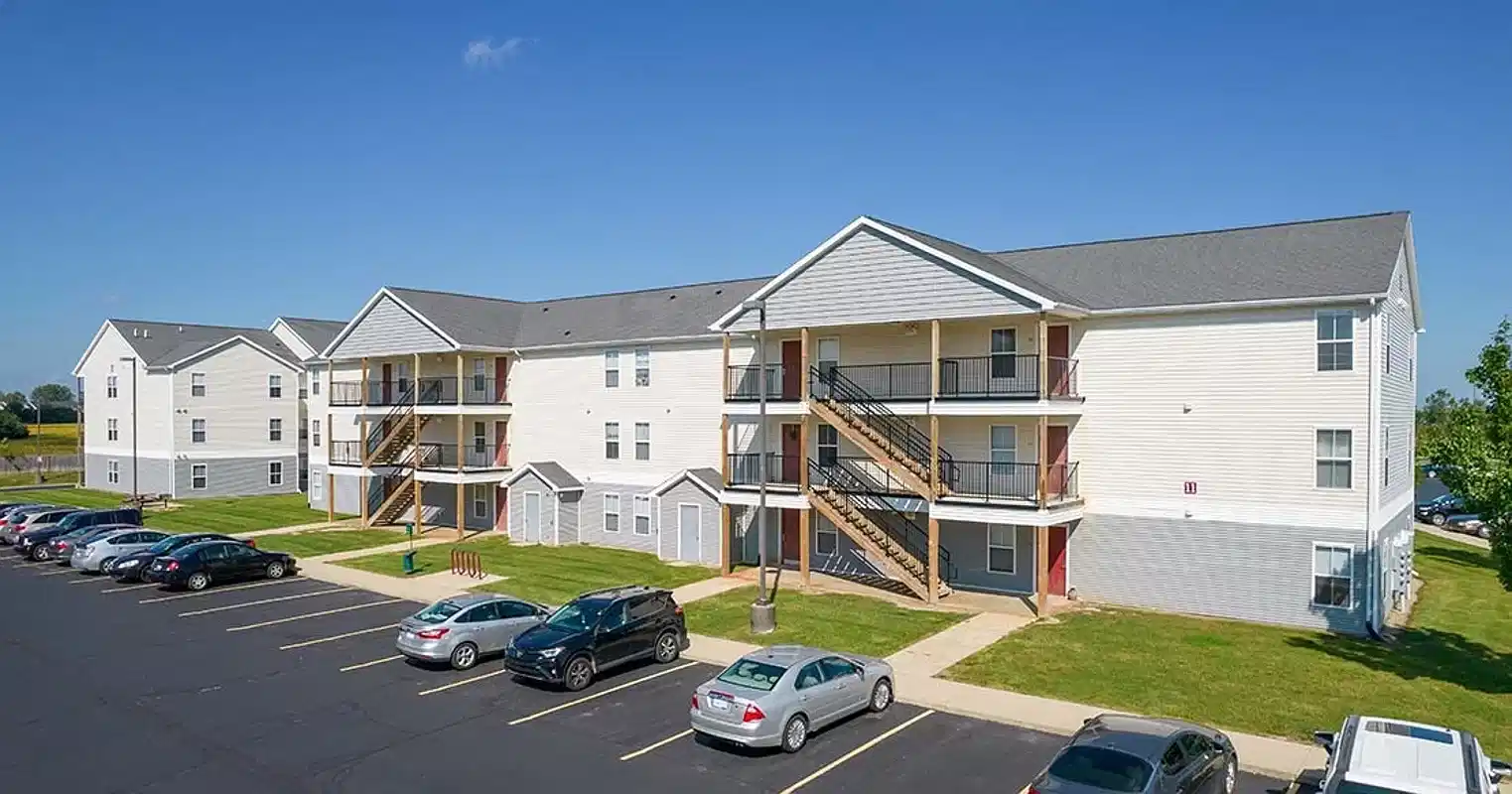 Village at Bluegrass Apartments, Mount Pleasant - Mt Pleasant, Michigan, United States - Exterior