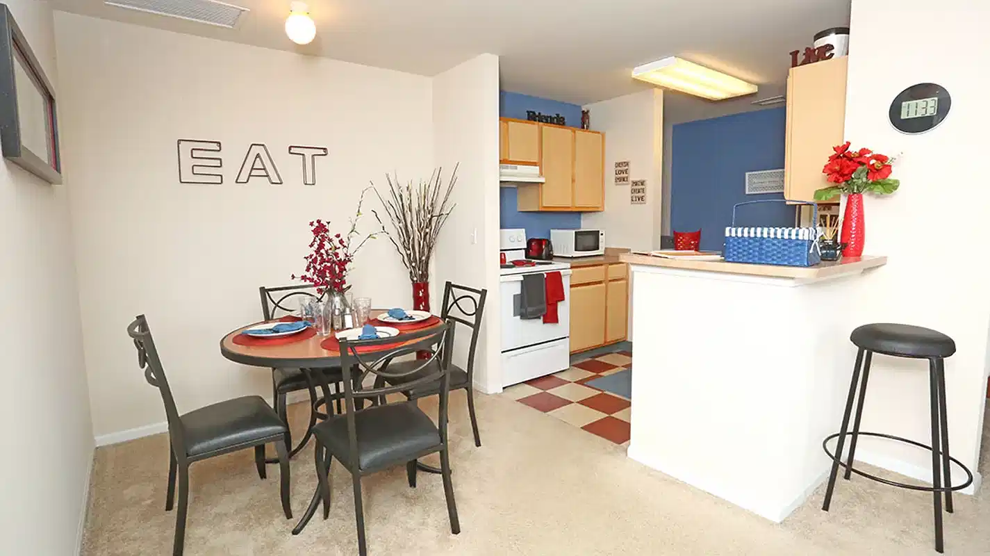 Village at Bluegrass Apartments, Mount Pleasant - Mt Pleasant, Michigan, United States - Kitchen