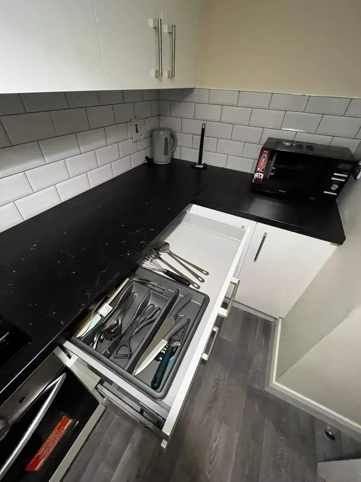 Room in a 2 Bedroom Apartment, 16 Emmet Lodge, Emmet Court, Dublin 8 D08 EY83 view 5