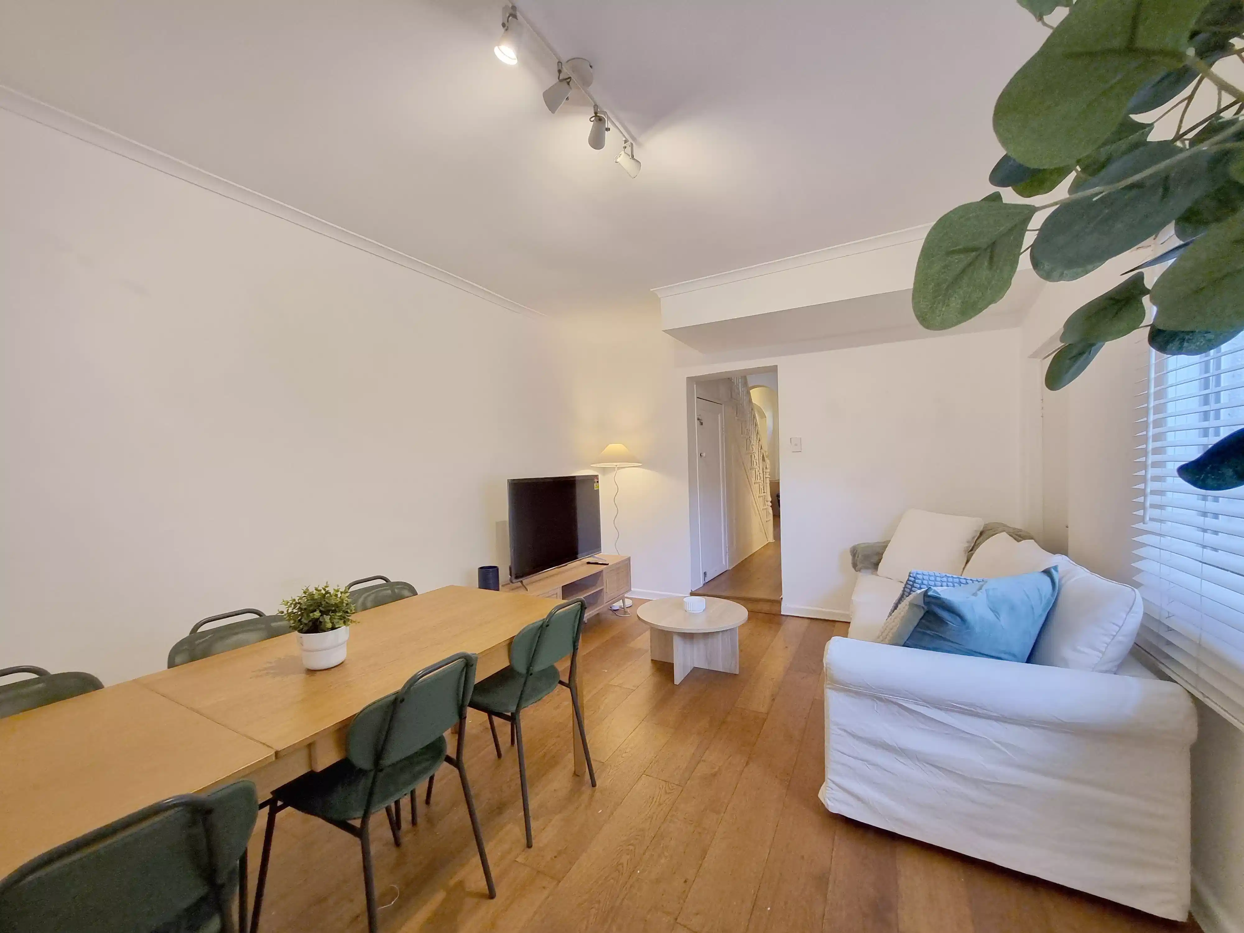 Room in a 5 Bedroom Apartment, 33 Young Street, Redfern, Australia NSW 2016 - Sydney, New South Wales, Australia - Common Area