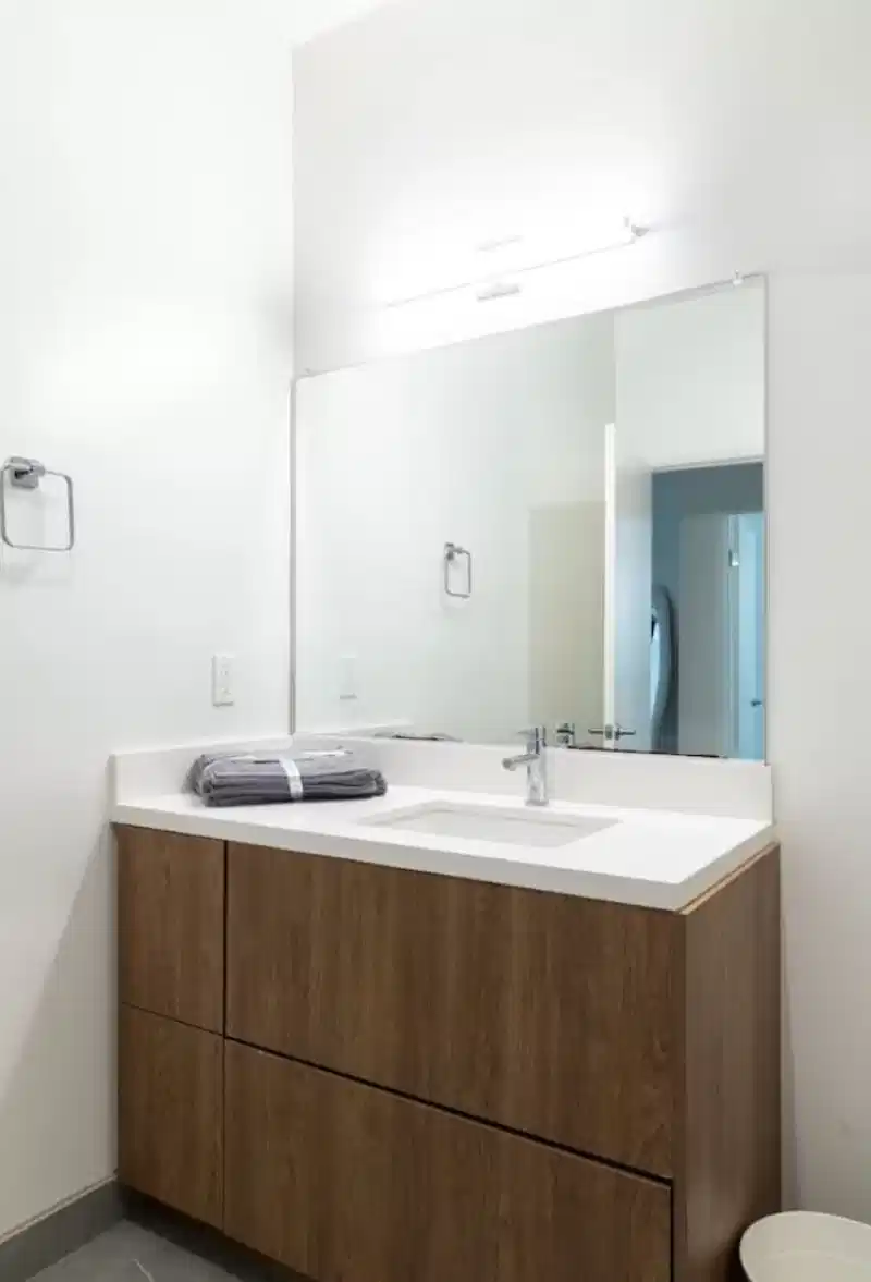 Hana, Los Angeles - Los Angeles, California, United States - Bathroom