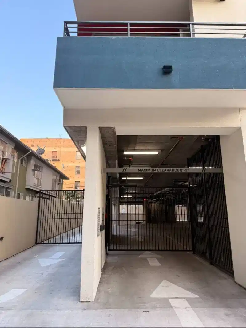 Irolo, Los Angeles 5