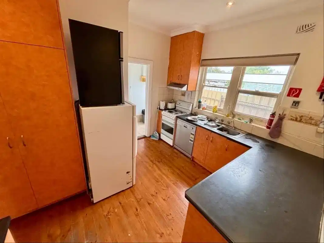 Room in a 5 Bedroom Apartment, 18A High Avenue, Clearview, Australia SA 5085 - Adelaide, South Australia, Australia - Kitchen