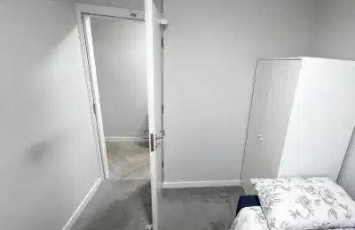 Room in a 4 Bedroom Apartment, Apartment 76, North Quay Place, Pope's Quay Street, Cork, T23 AP2E, Cork - Cork, Ireland - 4 Bedroom 2 Bathroom Apartment - Bedroom