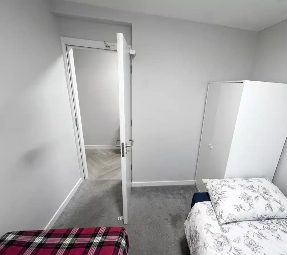 Room in a 4 Bedroom Apartment, Apartment 72, North Quay Place, Pope's Quay Street, Cork, T23 YFK1 5
