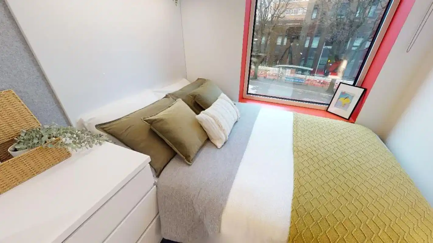 Copper En Suite Premium
