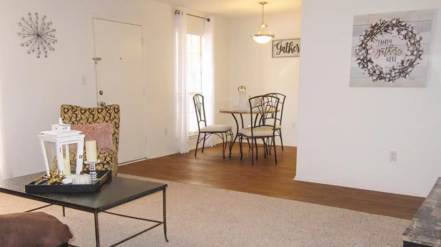 Carolina Crossing Apartments, Greenville 5