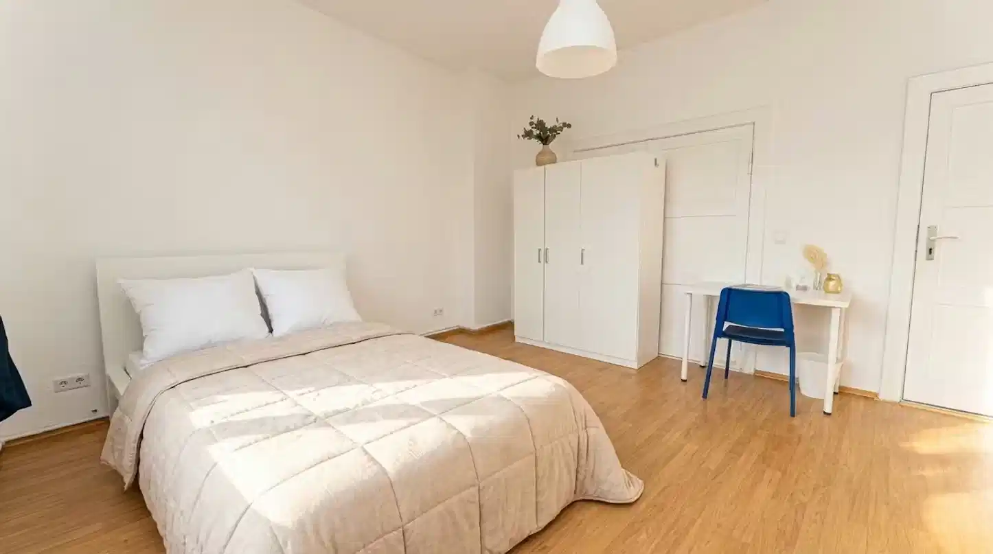 RM Lauterberger Straße 40, Room in 4 Bed 1 Bath (#22.2.) in Britz
