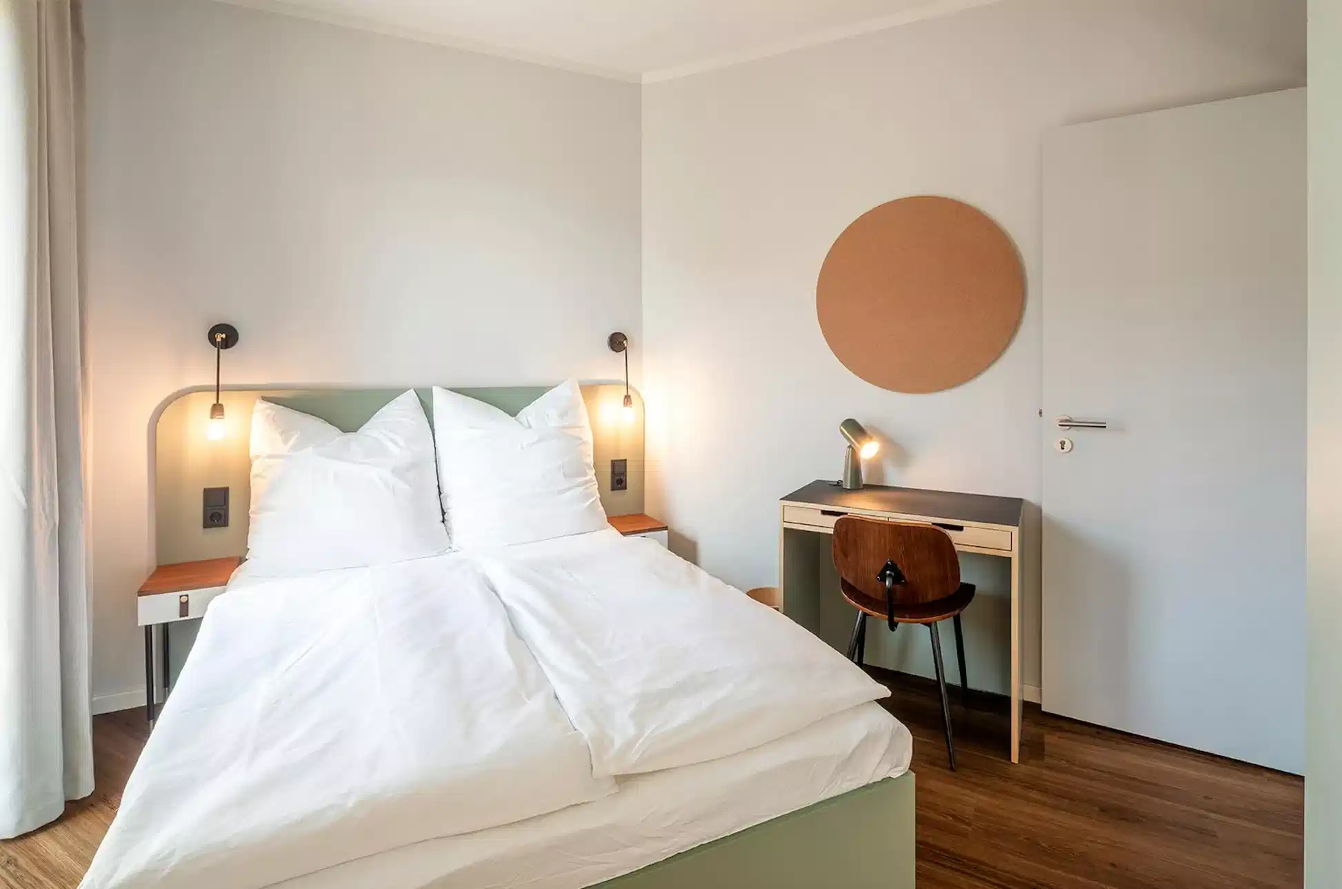 Tannhaus Berlin Rix Neukölln, 1 Bed - 1 Bath (Fir Classic Balcony) in Neukölln
