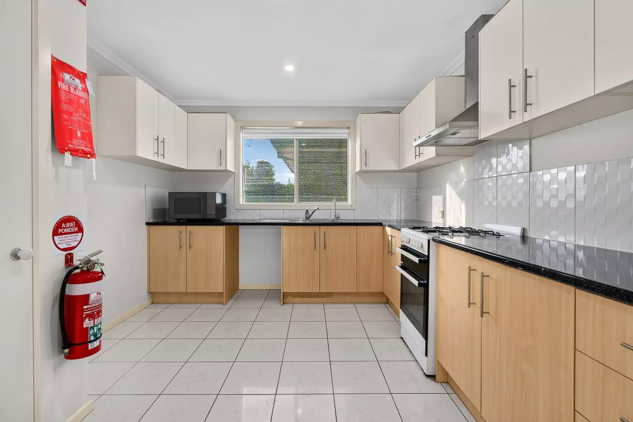 Room In A 9 Bedroom Apartment, 25 Murdo Road, Clayton, Australia VIC 3168 - Melbourne, Victoria, Australia - Kitchen