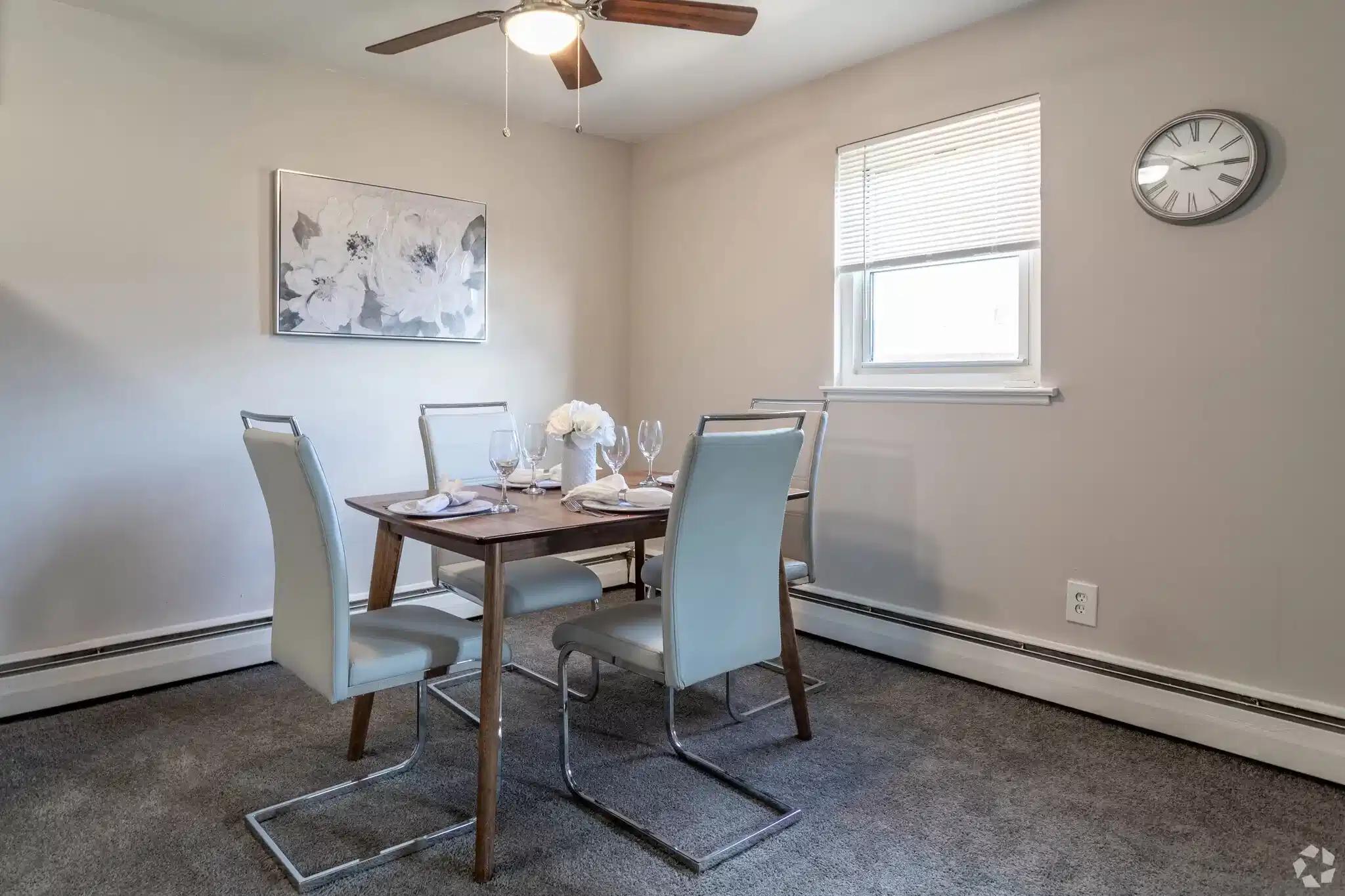 Riverview Crossings, Bensalem - Philadelphia, Pennsylvania, United States - Common Area