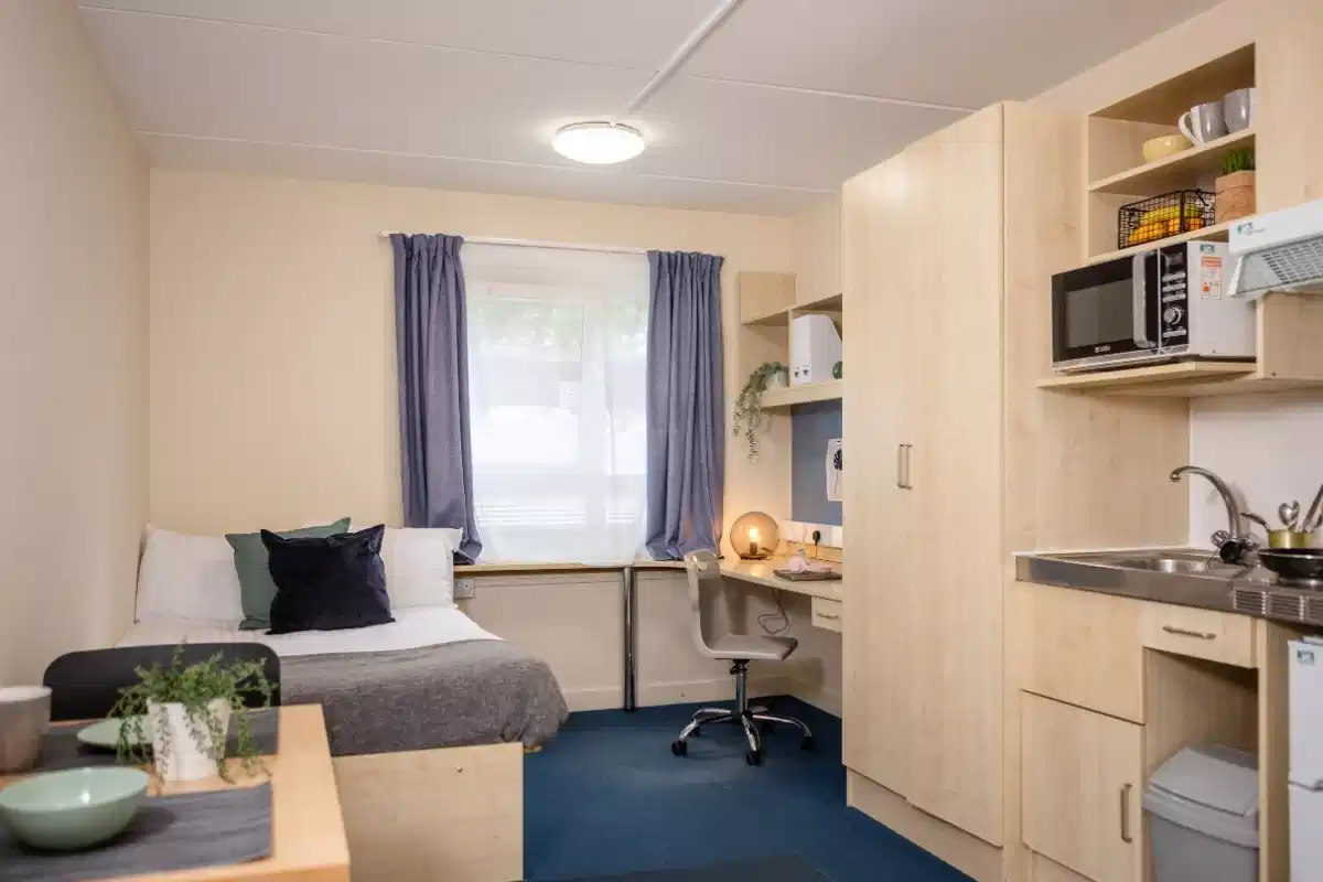 Silver Ensuite 