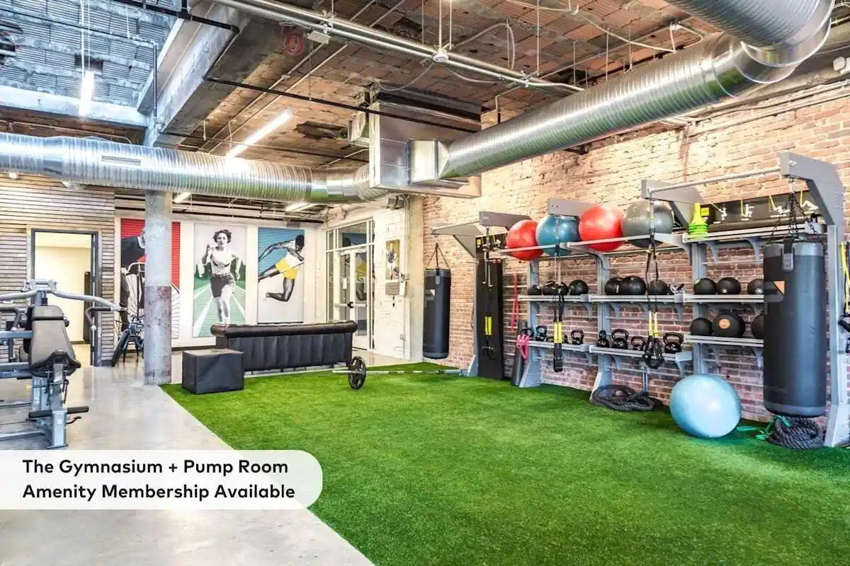 721 E. Armour, Kansas City - Kansas City, Kansas, United States - Amenities