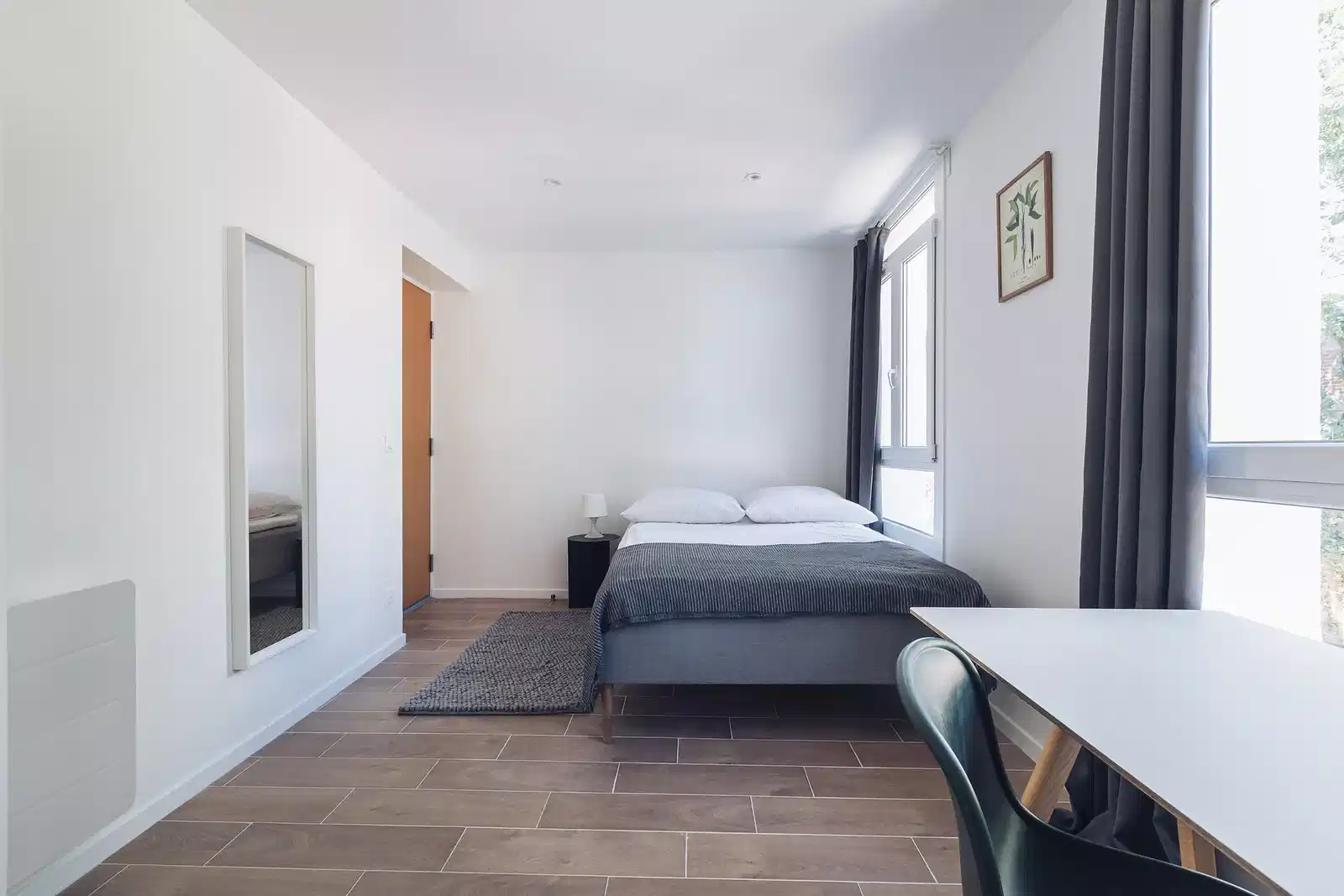 Marie Room 6