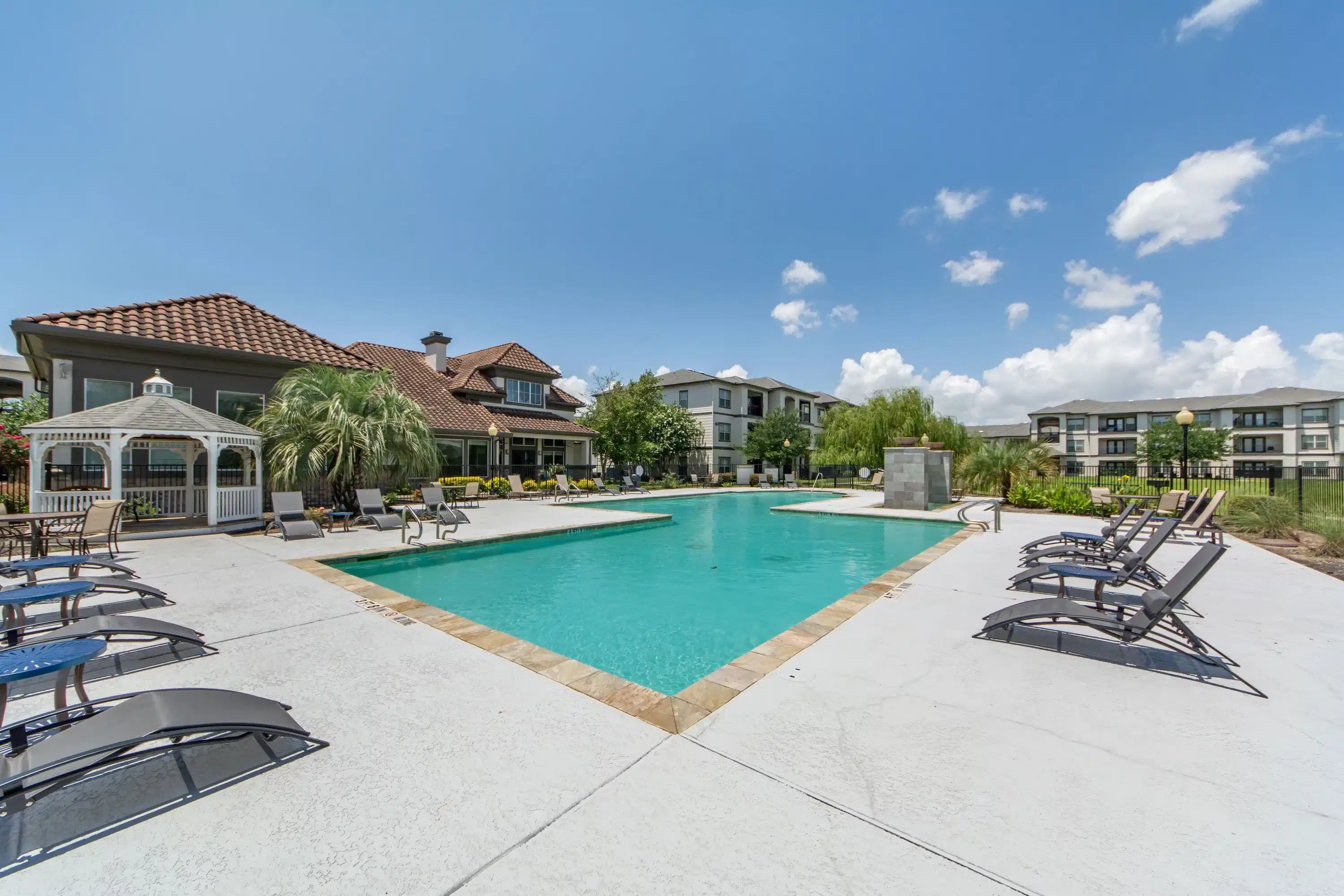 Oxford At Country Club, Baytown - Houston, Texas, United States - Exterior