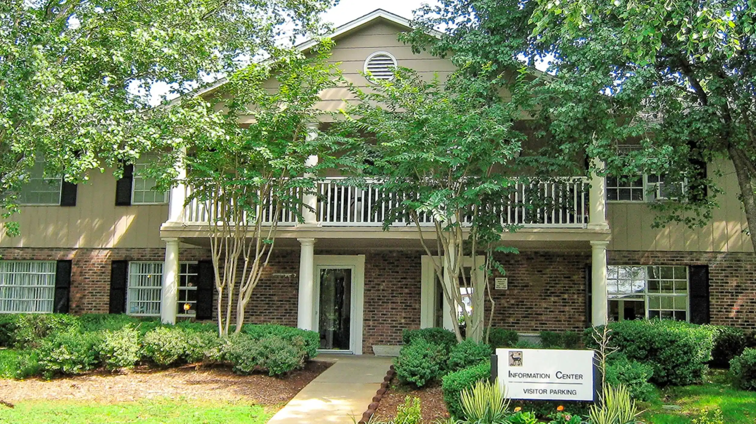 Hunting Ridge Apartments, Greenville - Chicago, Illinois, United States - Exterior