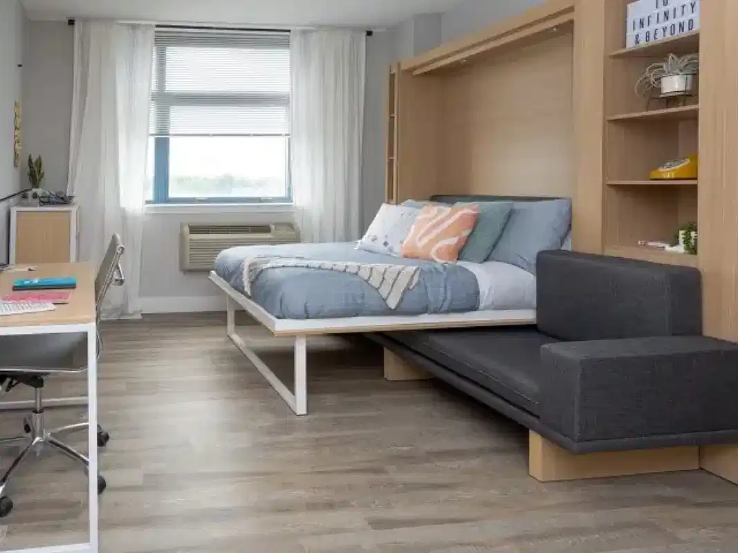 SoCam 290, New Brunswick - New Brunswick, New Jersey, United States - Bedroom