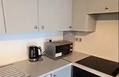 Room in A 2 Bedroom Apartment, 603 The Windmill, Dock Rd, Mountkennet, Limerick V94 W9R9 - Limerick, Ireland - Kitchen