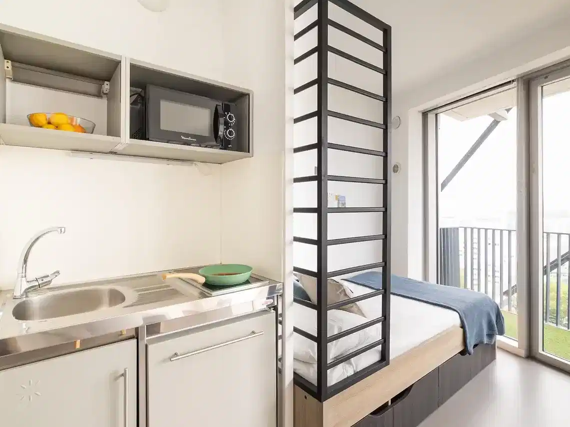 Studio with Balcony