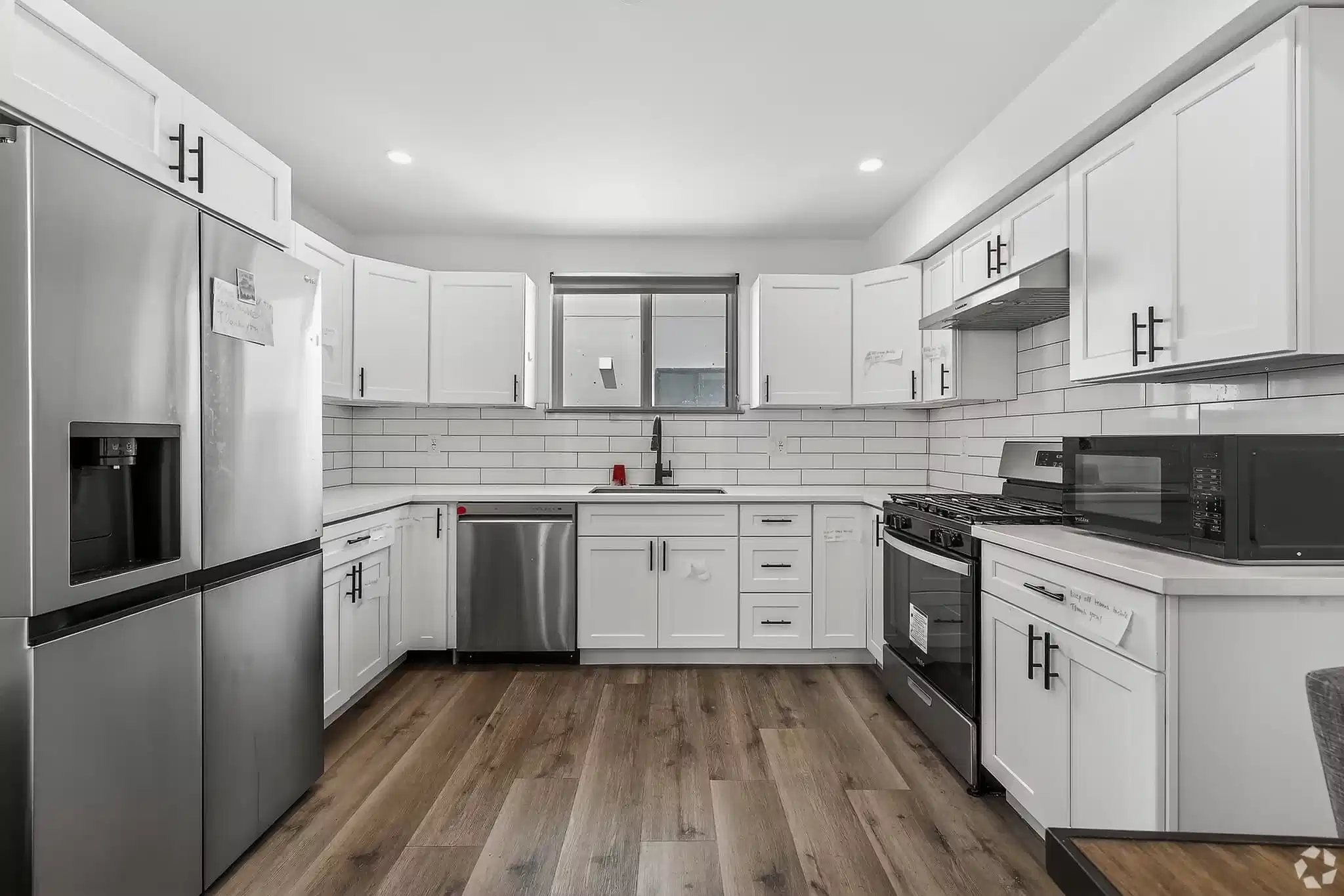 3001 Van Buren Pl, Los Angeles - Los Angeles, California, United States - Kitchen