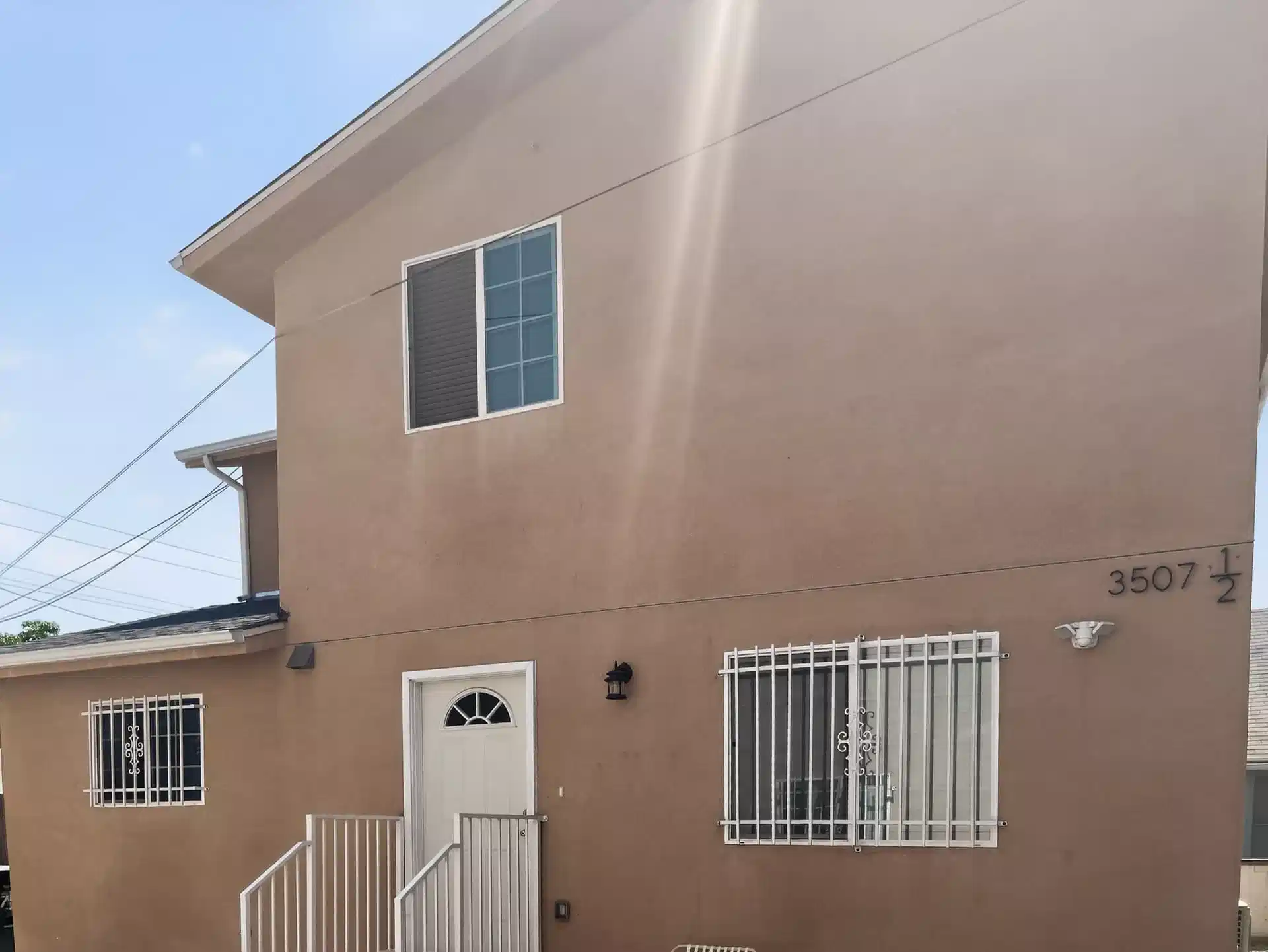 3507 S Budlong Ave, Los Angeles - Los Angeles, California, United States - Exterior