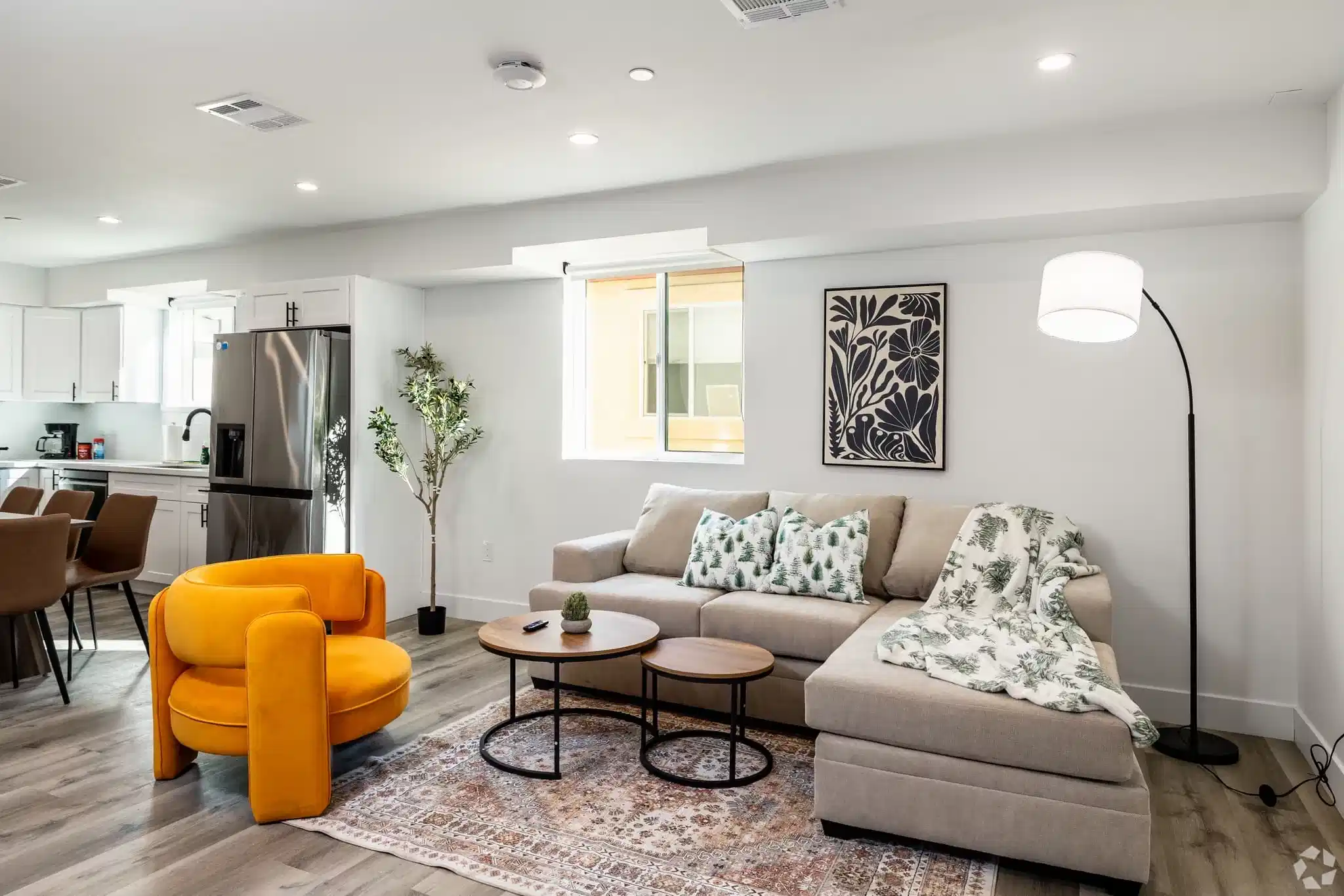 3430 Walton Ave, Los Angeles 2