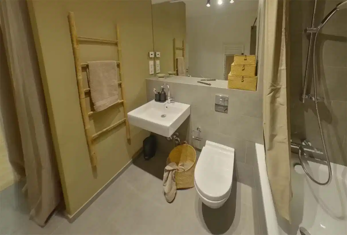 3d30b78d7e77ad00e35c39949853cf78ebfe58bf-5000x3333?w=400&h=260&fit=crop&q=40&auto=format&trim=auto