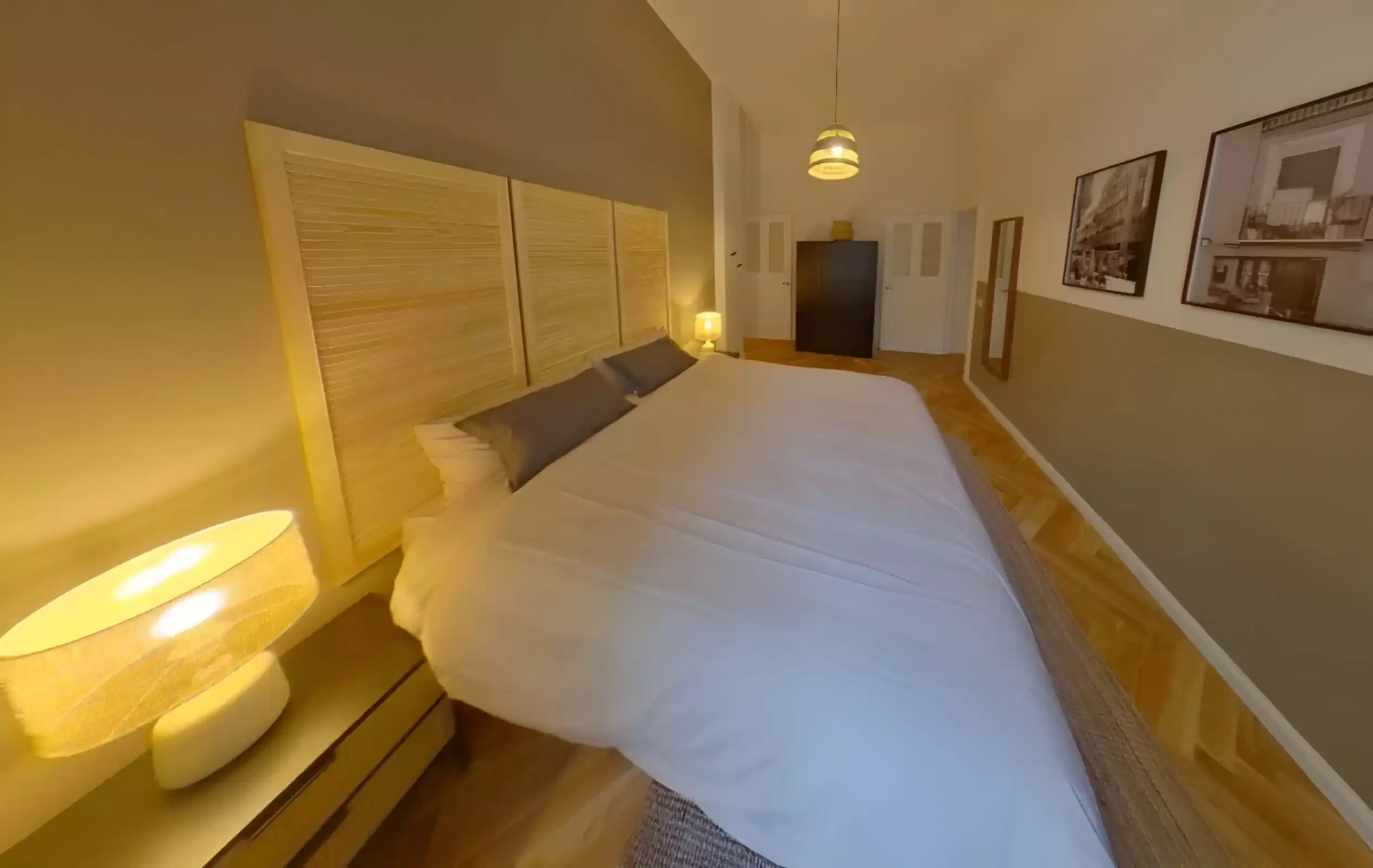 Amenities?w=400&h=260&fit=crop&q=40&auto=format&trim=auto