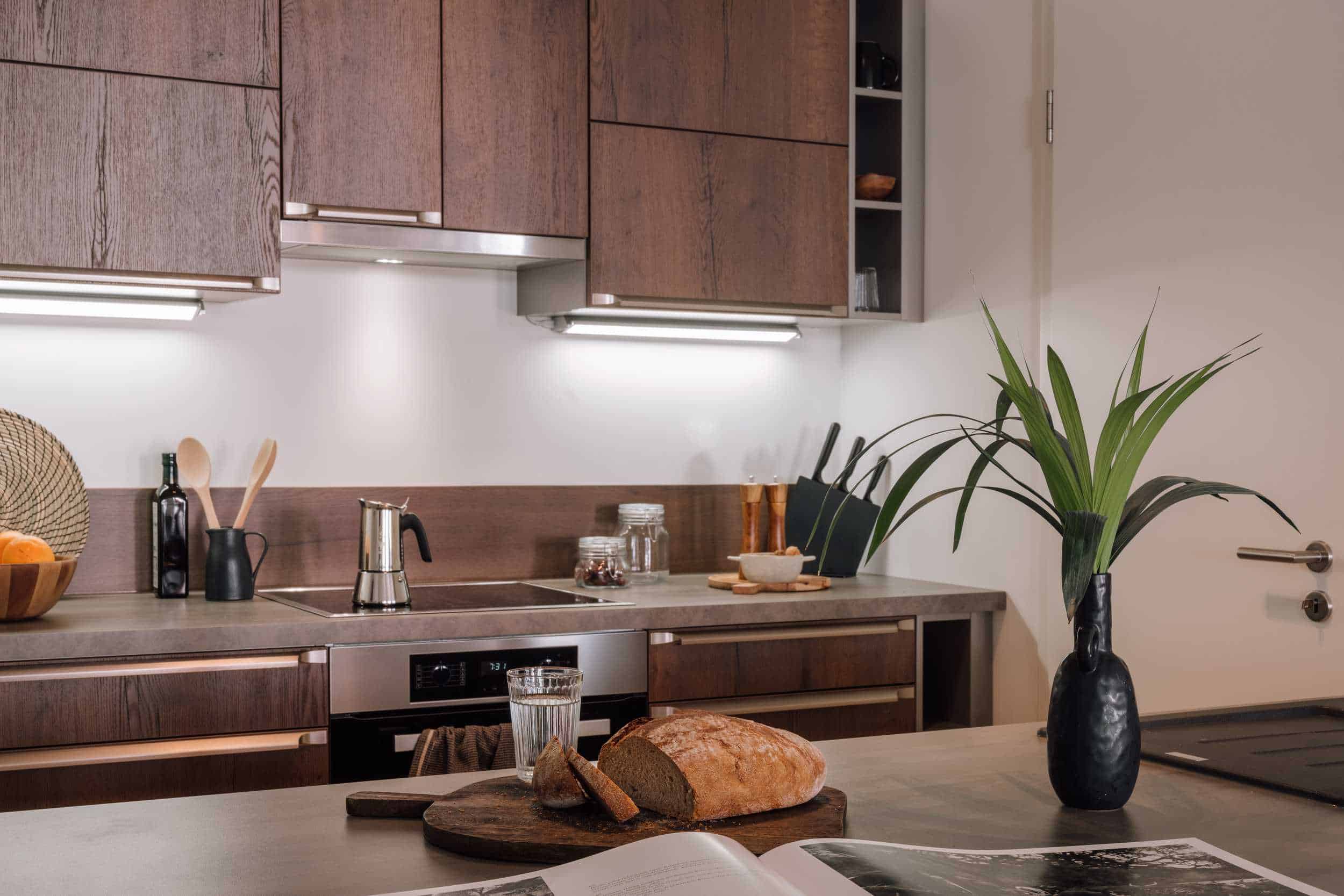 Common Area?w=400&h=260&fit=crop&q=40&auto=format&trim=auto