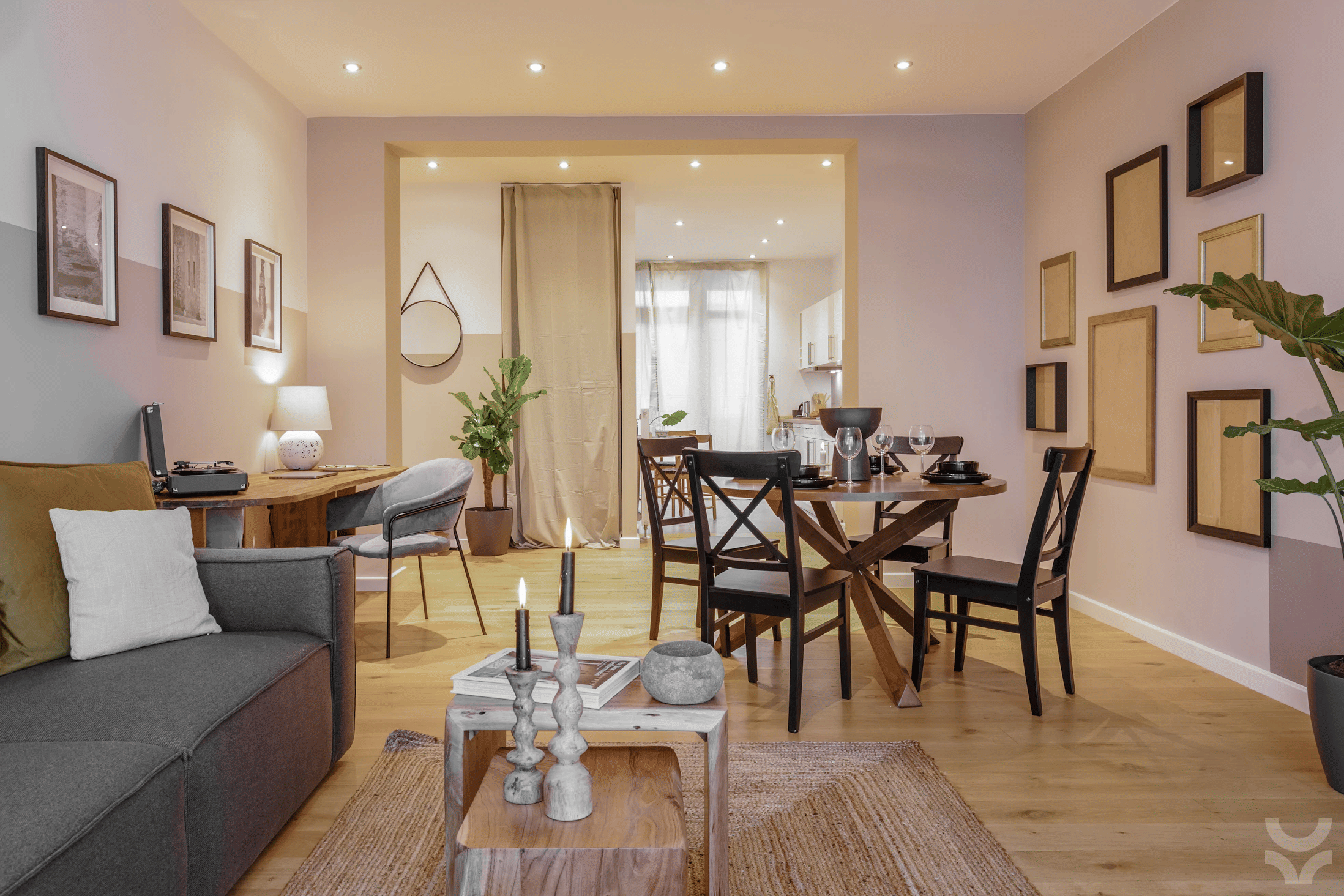 Wait, Berlin - Berlin, Germany - Amenities