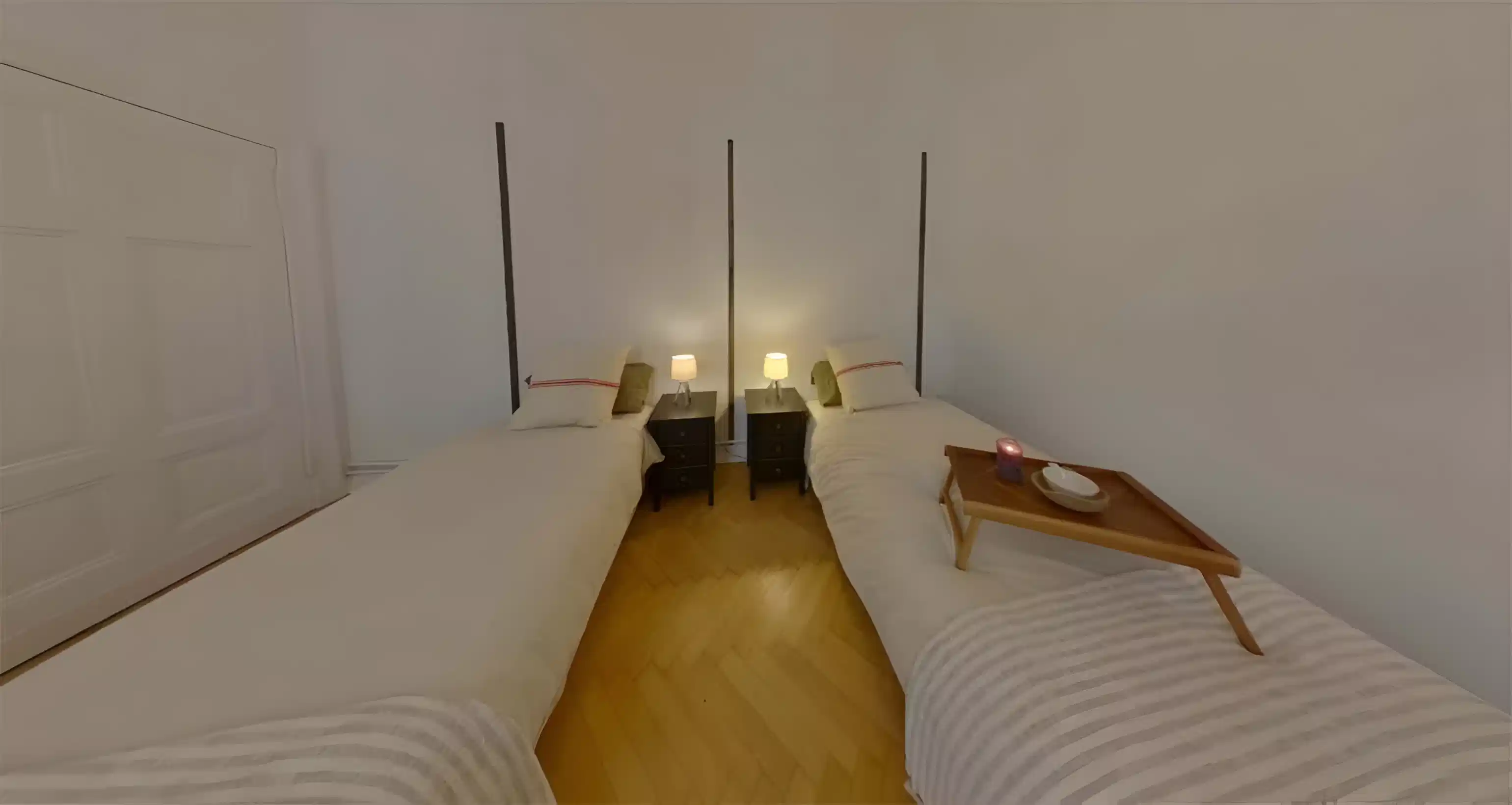 Amenities?w=400&h=260&fit=crop&q=40&auto=format&trim=auto