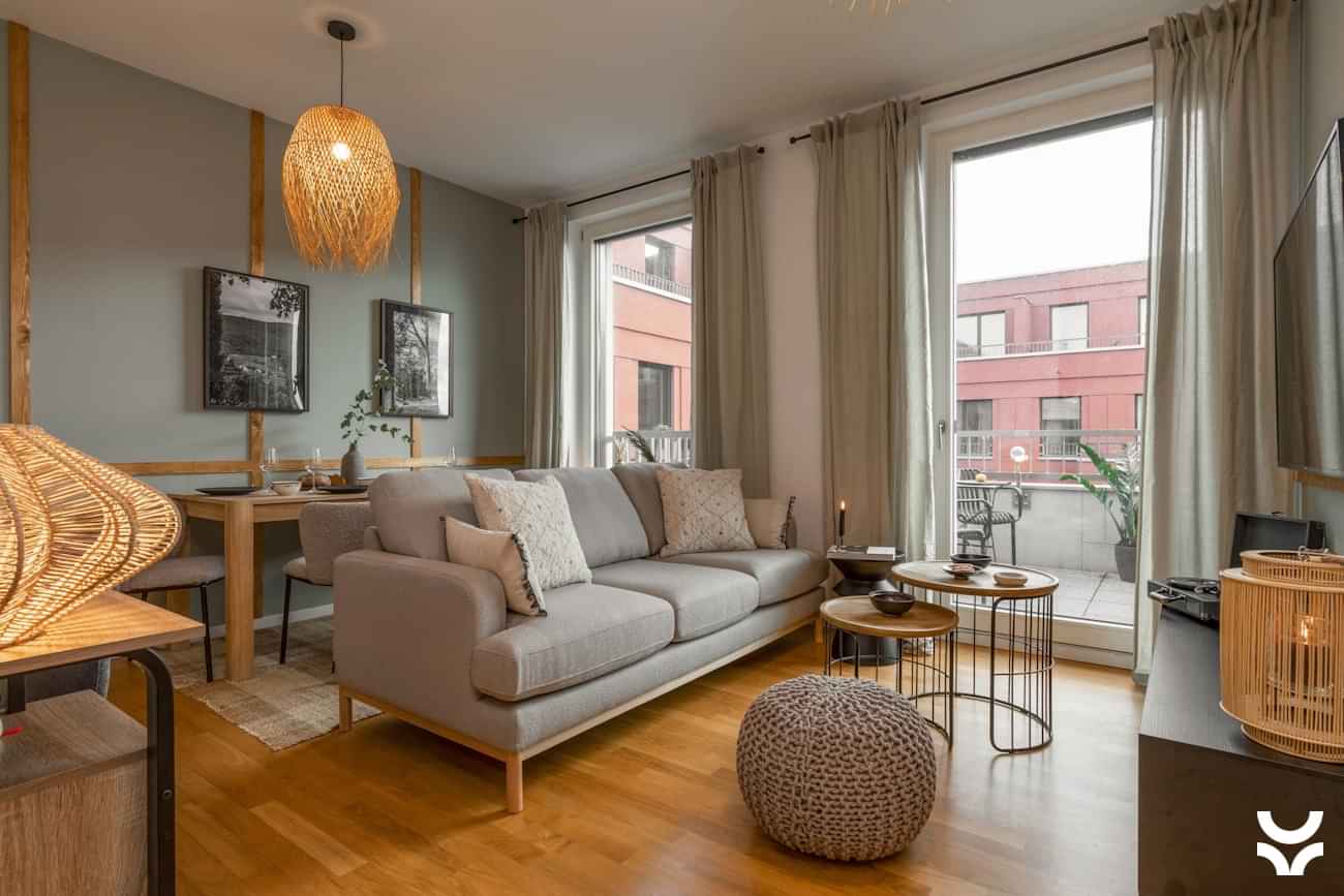 Amenities?w=400&h=260&fit=crop&q=40&auto=format&trim=auto