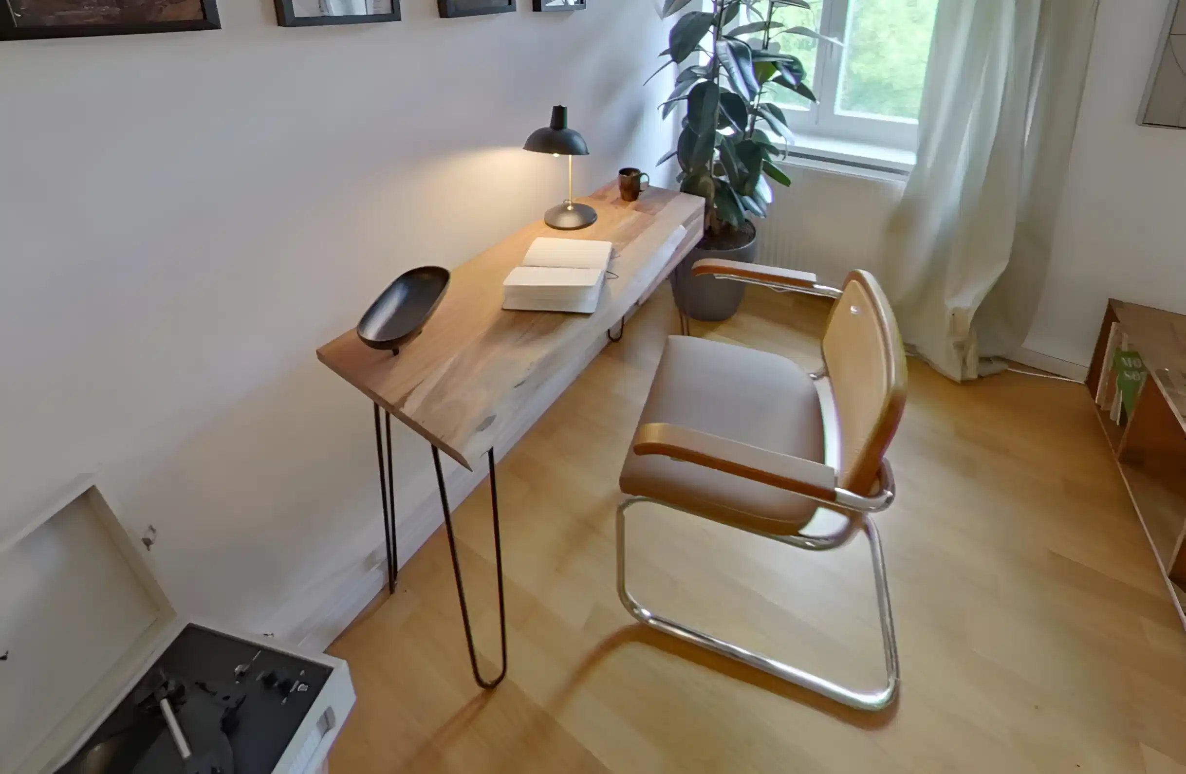 Kitchen?w=400&h=260&fit=crop&q=40&auto=format&trim=auto