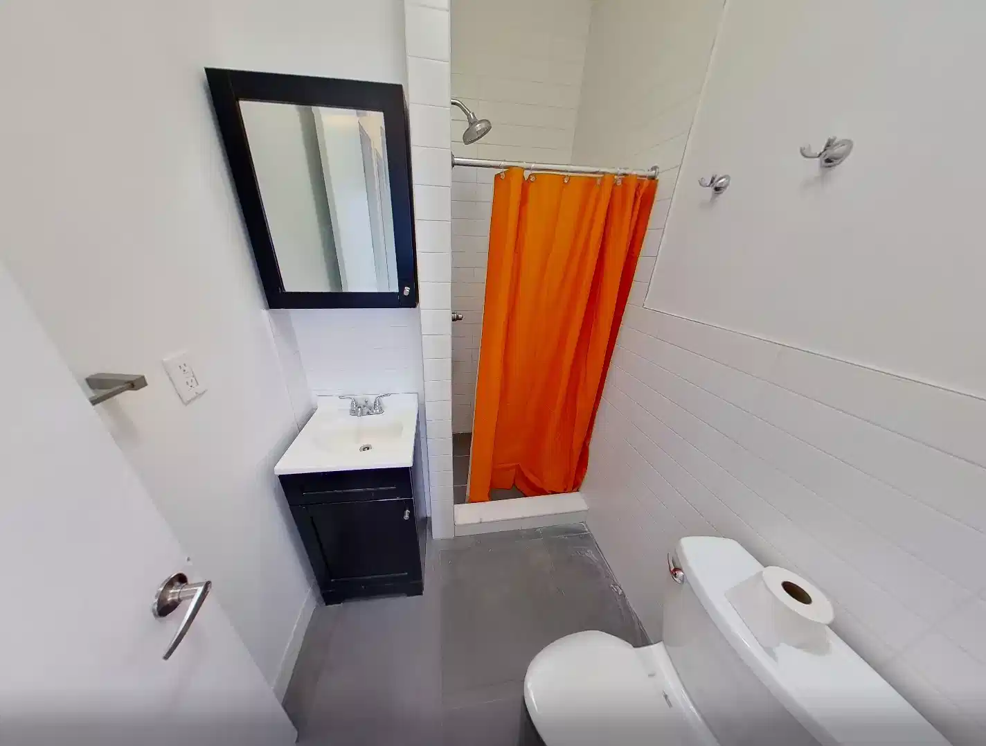 Bedroom?w=400&h=260&fit=crop&q=40&auto=format&trim=auto