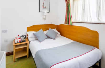 Wood Lane W12, London - London, England, United Kingdom - Ensuite Room - Bedroom