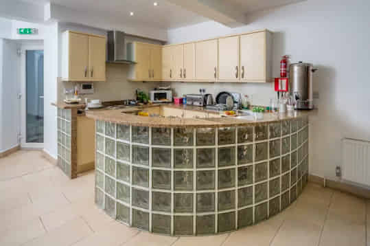 Ensuite Room - Bedroom?w=400&h=260&fit=crop&q=40&auto=format&trim=auto