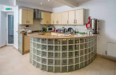 Ensuite Room - Bedroom?w=400&h=260&fit=crop&q=40&auto=format&trim=auto
