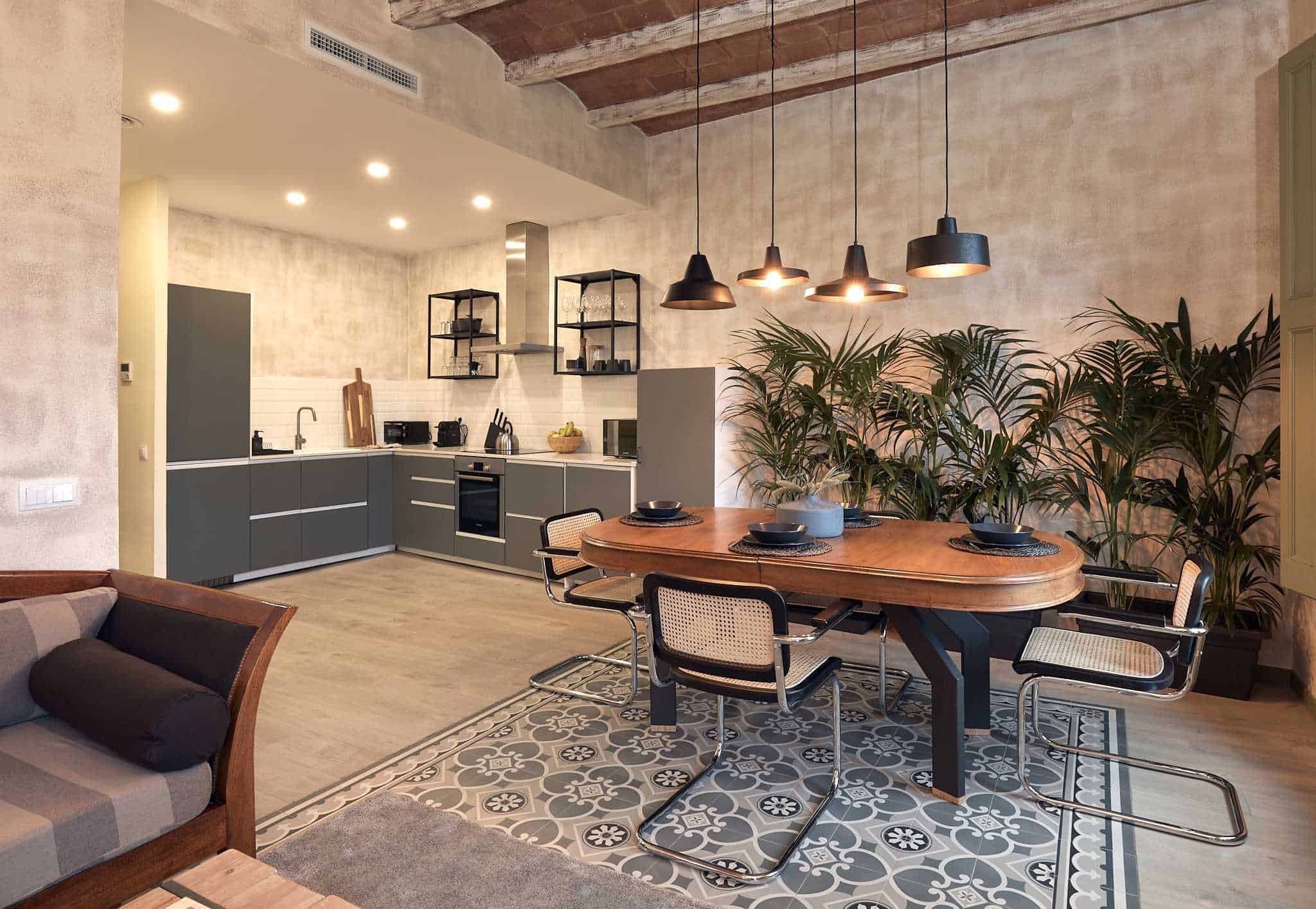 Exterior?w=400&h=260&fit=crop&q=40&auto=format&trim=auto