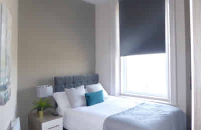 Five Bedroom Student Flat - Bathroom?w=400&h=260&fit=crop&q=40&auto=format&trim=auto