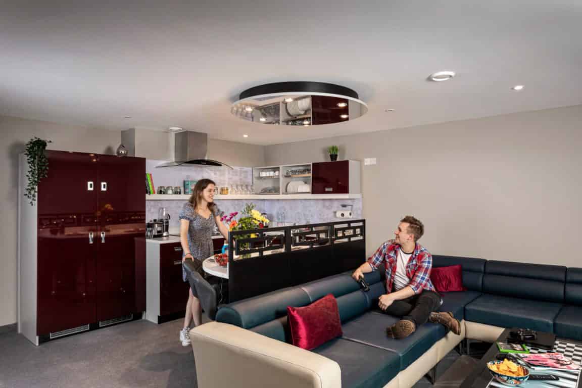 David's Hill EX4, Exeter - Exeter, England, United Kingdom - Platinum En Suite - Kitchen