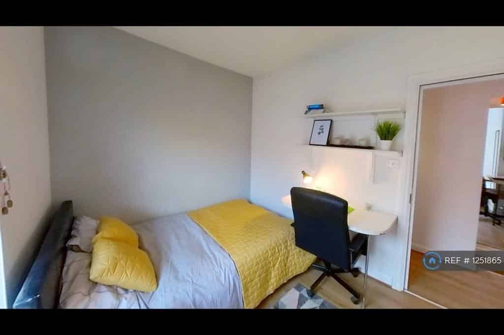 Hood Street LN5, Lincoln - Lincoln, England, United Kingdom - 4 Bedroom - Bedroom