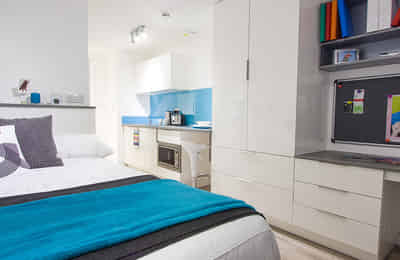 Bristol Road B29, Birmingham - Birmingham, England, United Kingdom - Ensuite 1 - Bedroom
