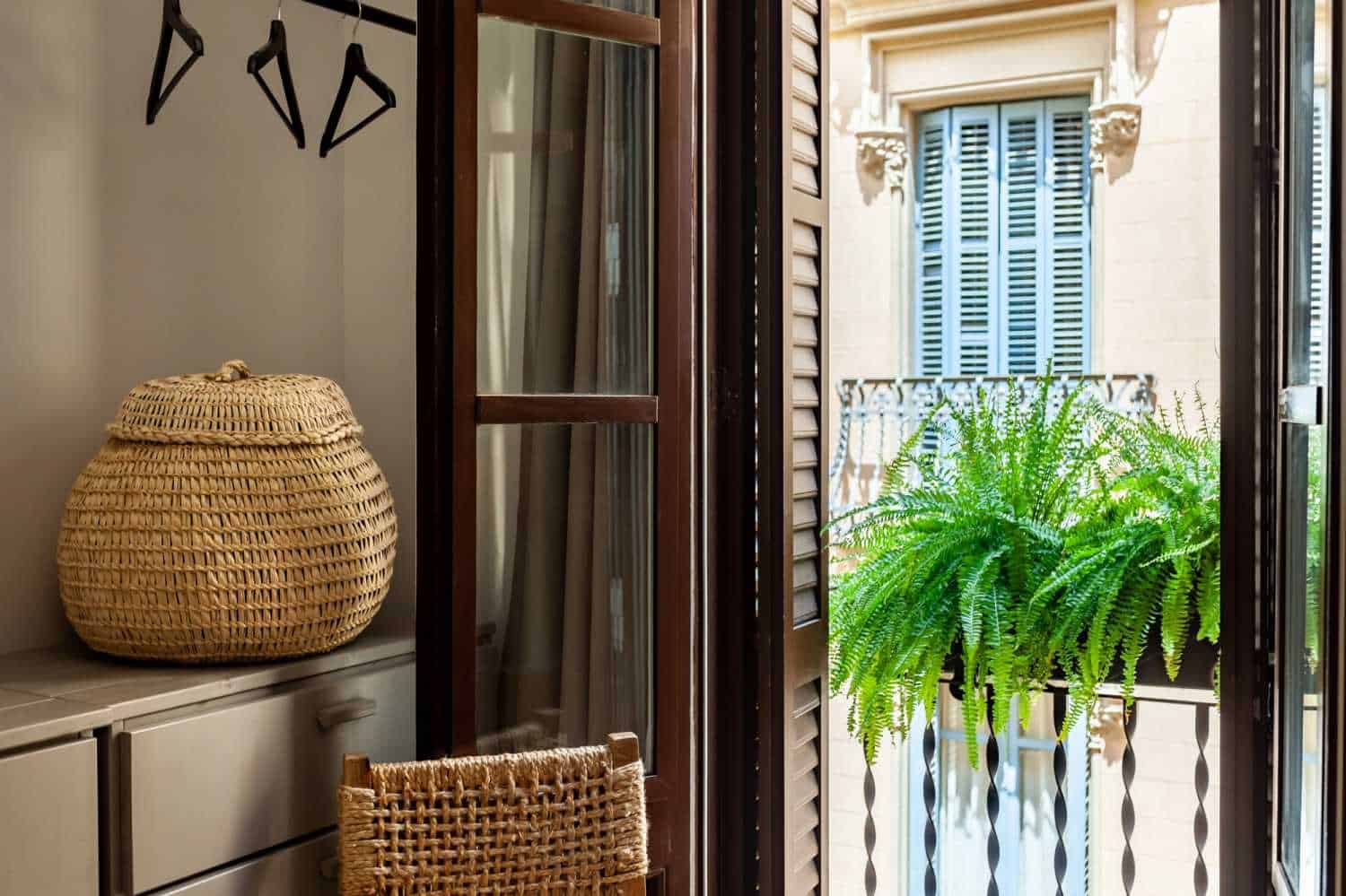 Nanay, Barcelona - Barcelona, Spain - Amenities