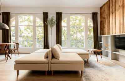 Amenities?w=400&h=260&fit=crop&q=40&auto=format&trim=auto