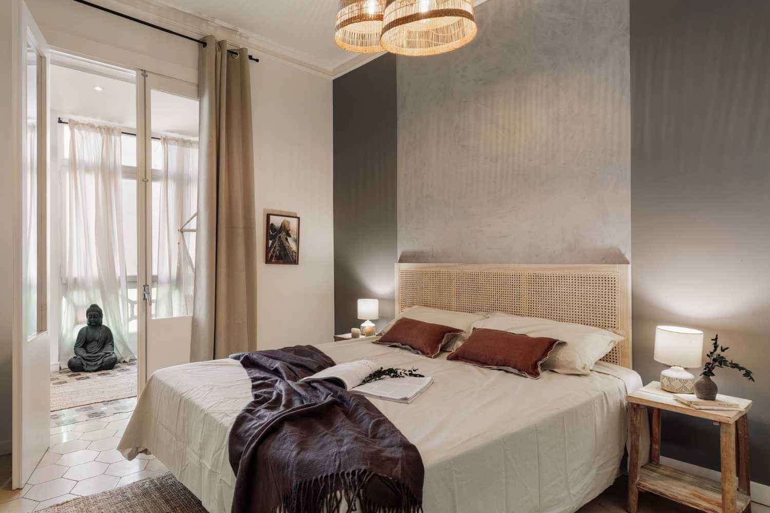 Common Area?w=400&h=260&fit=crop&q=40&auto=format&trim=auto