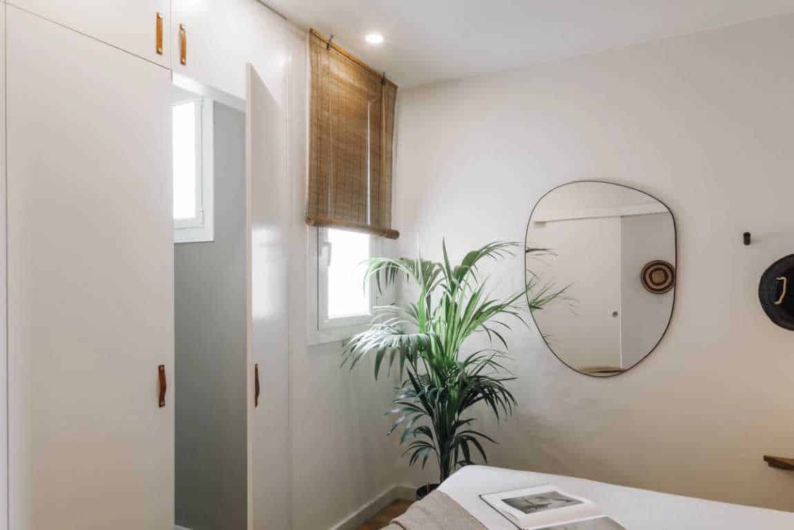 3 Bedroom 2 Bathroom Apartment - Amenities?w=400&h=260&fit=crop&q=40&auto=format&trim=auto