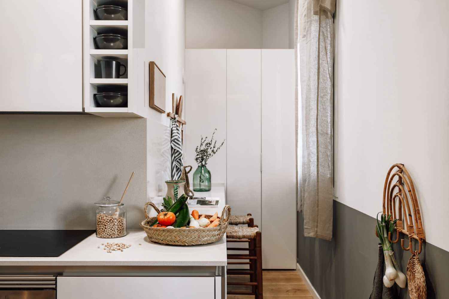 Common Area?w=400&h=260&fit=crop&q=40&auto=format&trim=auto