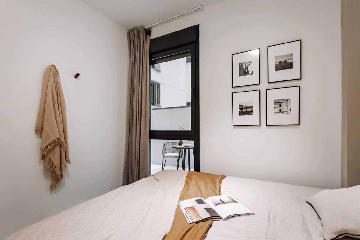 Common Area?w=400&h=260&fit=crop&q=40&auto=format&trim=auto